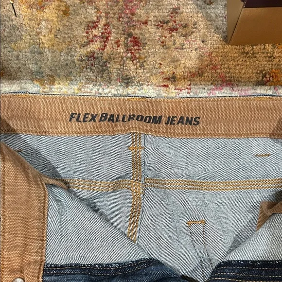Men”s Duluth trading Flex Ballroom Jeans 38x34 - Picture 5 of 6